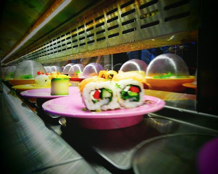 Restaurant Asahi Running Sushi